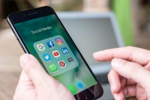 Social Media Revolution (1)